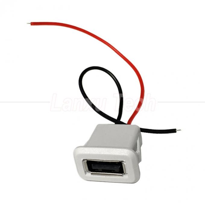 Αδιάβροχο καλώδιο καλωδίου USB τύπου A για LED λαμπτήρα παιχνιδιού 7