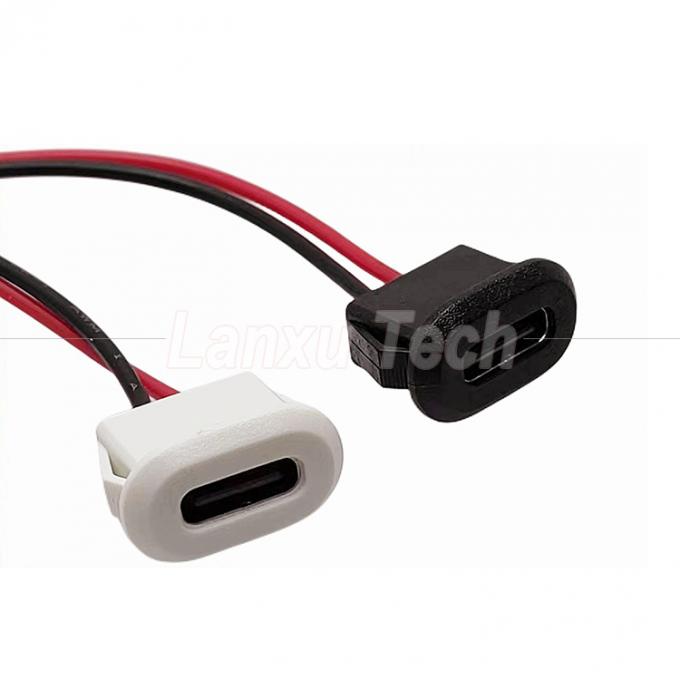 Αδιάβροχο καλώδιο καλωδίου USB τύπου C 2 πιν θηλυκής υποδομής για οχήματα με λάμπες 3
