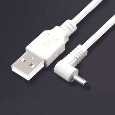 Προσαρμοσμένη γωνία 90 μοίρες 1m USB σε DC αρσενικό 3.5x1.35mm καλώδιο επέκτασης ρεύματος